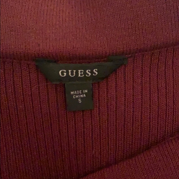 Guess off-shoulder top - Picture 2 of 2